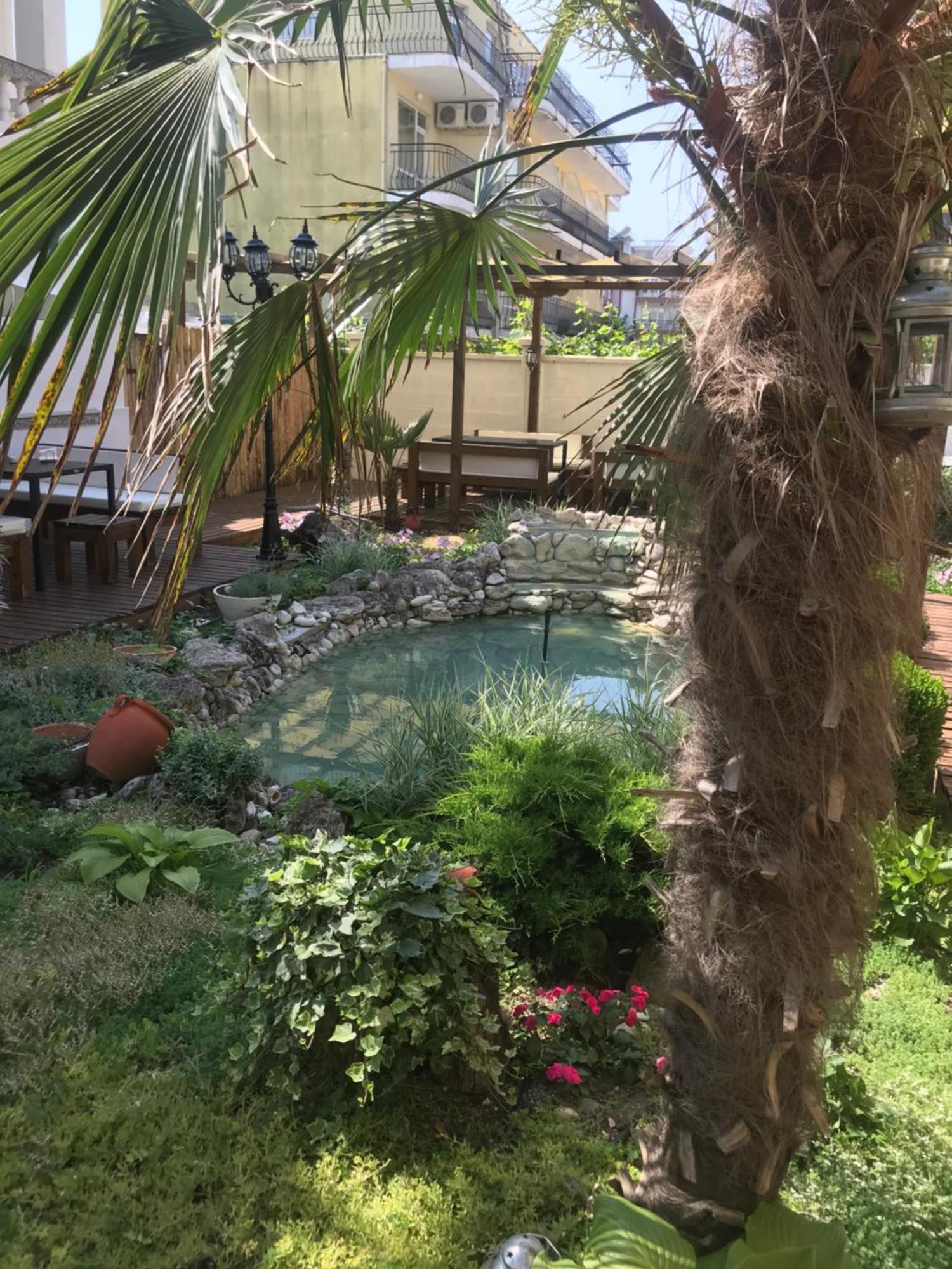 Hotel Yanis Lozenets Exterior photo